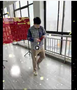 超級驚喜贏紅包~瘋狂保齡球與扎飛鏢活動來啦！